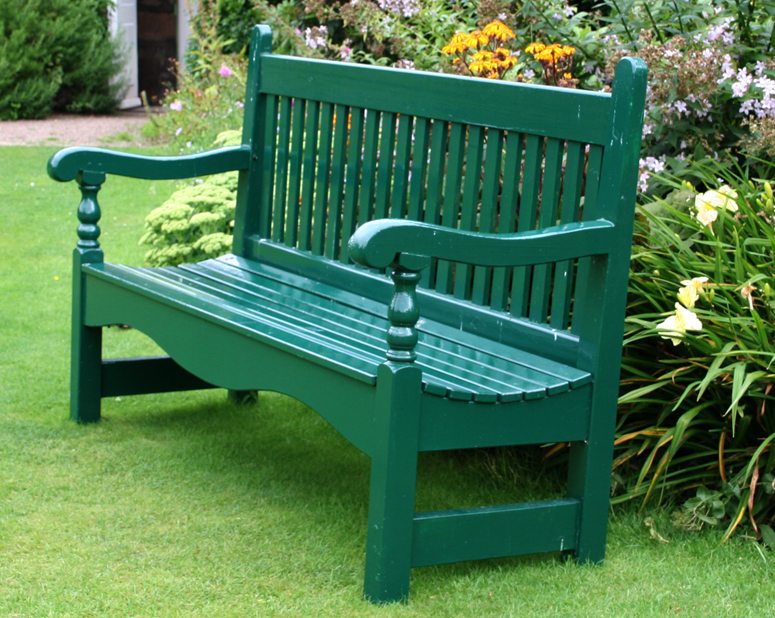 classic_green_garden_bench
