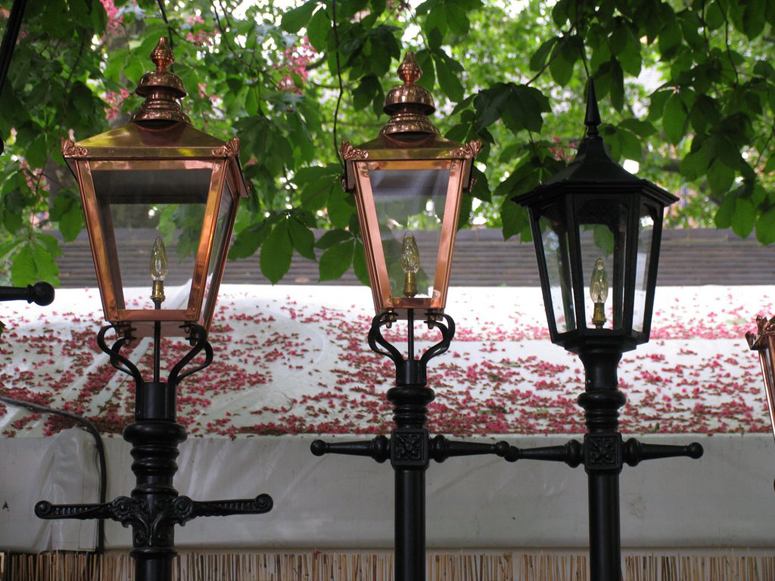 copper_garden_lanterns_lighting