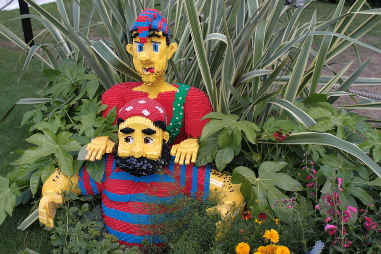 Lego garden ornament Lego garden ornament
